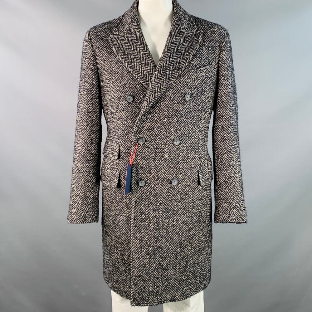 Size 46 Grey Black Herringbone Wool Blend Double Breasted Peak Lapel Coat